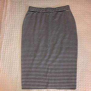 Striped pencil skirt
